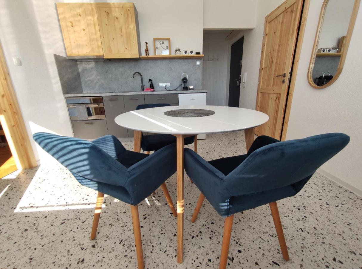 Sky Apartment Prievidza Bagian luar foto